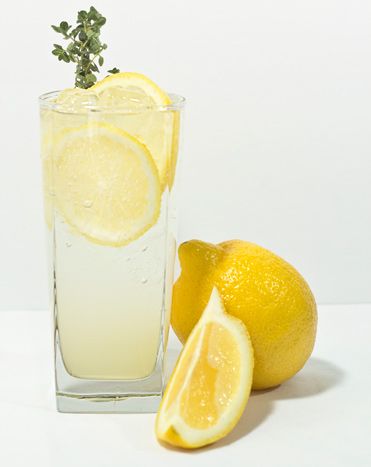 lemon-thyme cocktail
